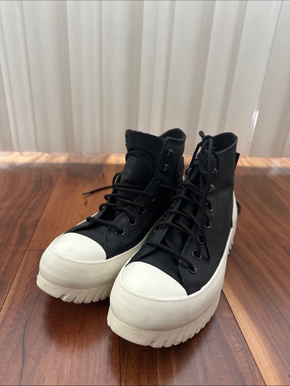 CONVERSE COUNTER CLIMATE BLACK LEATHER HI TOPS WOMENS SIZE 6.5